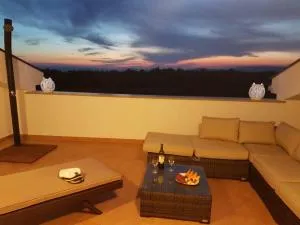 Apartmani Bura - 波弗加纳