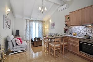 Mazis Apartments Corfu Greece