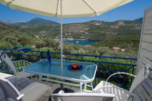 Villas Amantea-4 ville con piscina Lefkada Greece