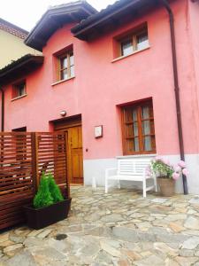 La Quintana de Somao, Casa de Arriba - 3hvězdičkové hotely ve městě Pravia