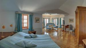 Executive Suite room in Hotel Miramar
