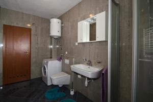 Rooms Leda