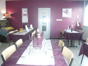 Hotels Hotel Restaurant La Grenouillere : photos des chambres