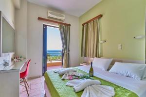 Nanakis Beach Luxury Apartments Chania Greece