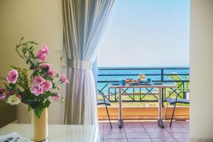 Nanakis Beach Luxury Apartments Chania Greece