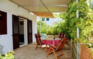 Holiday Home J-Adria