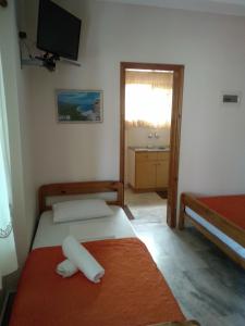 Anastasia Chalatsogianni Rooms Olympos Greece