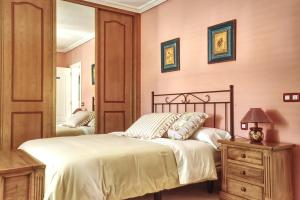 Double Room with Sea View room in Hotel La Colina