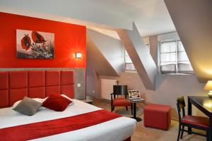 Hotels Logis Hotel Au Site Normand : Chambre Quadruple Supérieure 