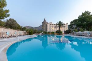 X Life Hotel Sarıgerme 15 - Adult Hotel