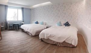Phòng Cổ Điển Cho 4 Người (Classic Quadruple Room)