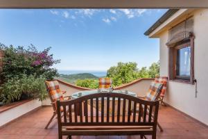 Casa Vista mare BosaMagomadas