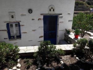 Ioanna's Tinos Greece