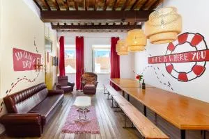 Suntrap Hostel - Алвор