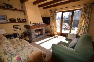 Casa en Bolvir, jardin y piscina