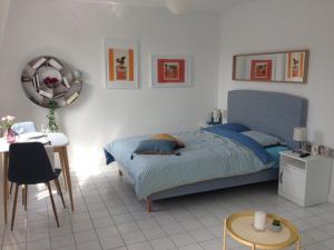 Appartements Le petit studio honfleurais : photos des chambres
