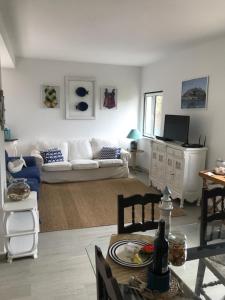 Casa do Farol da Arrábida