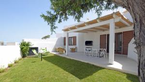 Move to Sardinia Villa Pineta