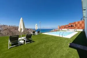 Beyond Amadores by Vector - Mogán