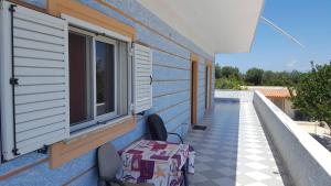 Apartment with Sea View room in Seaside Ksamil