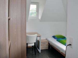 August Restaurant Hotel