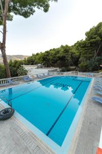 Mina Apartments Poros-Island Greece