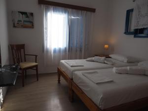 Arkas Inn Paros Greece