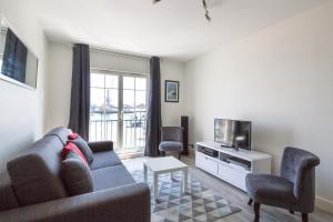 Appartements Au Quai Des Pecheurs by Cocoonr : Appartement