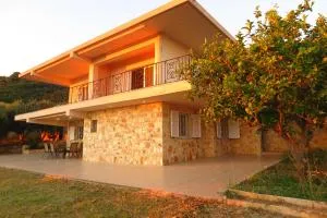 Ionian Blue View - Sindikliá