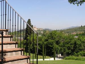 Apartment (6 Adults) room in Il Poggiolo Delle Rose Bed&Breakfast