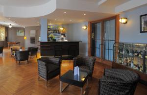 Hotels Le Grand Hotel : photos des chambres