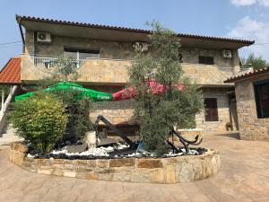 Tourist farm with Apartments Fig tree 