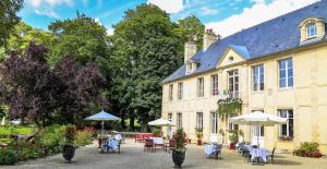 Hotels Chateau de Bellefontaine : photos des chambres