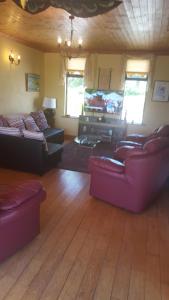 Tulla Villa Self Catering