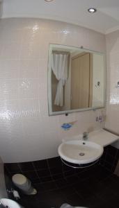 Virginia Hotel Samos Greece