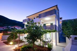 Apartmani Dule Komiza - 4hvězdičkové hotely ve městě Komiža