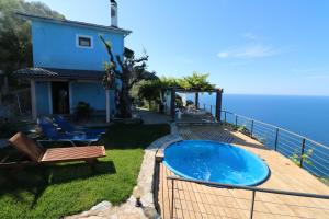 Fakistra's Blue House Pelion Greece