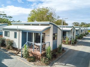 Shoal Bay Holiday Park