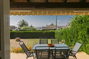 2 bedroom semi-detached house in Urb. Torre Gran LEstartit. Garden and community pool Ref:H38