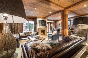 Apartment Au Bon Coin - Luxury Chamonix Hidden Haven, Mont Blanc view, Hot Tub and Garden