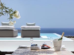 Canaves Oia Epitome - Small Luxury Hotels of the World Santorini Greece