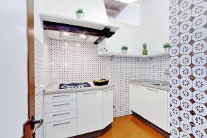 Giulia Charme - My Extra Home