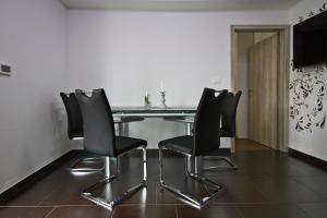Apartma Mali Kralj - Apartment Little King 