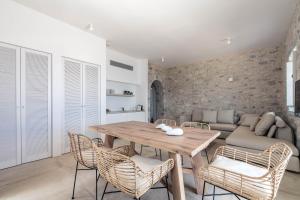 Junior Suite with Sea View room in Ariá Estate Suites & Spa