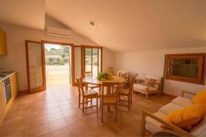 Apartment room in Buganvilija C6