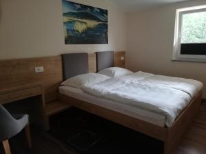 GOSTILNA S PRENOČIŠČI PAV 