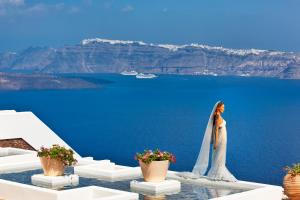 Maison Des Lys - Luxury Suites Santorini Greece