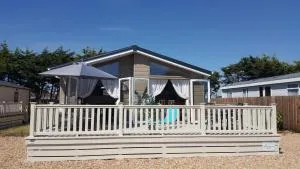 Southsea, Beach and Beauty Lodges - Eastney