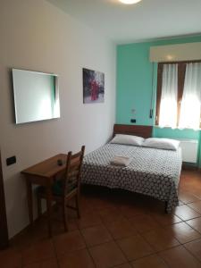 Camera Singola con Bagno Privato