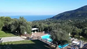 Tenuta Terre di Bosco Oasi di Relax nel Cilento - 圣焦万尼亚皮罗